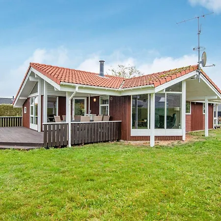 Tranquil Retreat By Sea - By Traum Feriehus Sonderby (Midtjylland)